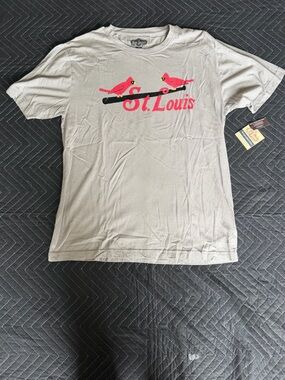 Red Jacket St. Louis Cardinal Tee - Light Gray & Red